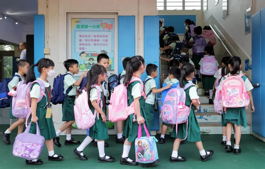Bagong Kurikulum sa Ingles ng Hong Kong: Tampok sa mga Paaralang Primarya ang Pambansang Seguridad at Patriotismo
