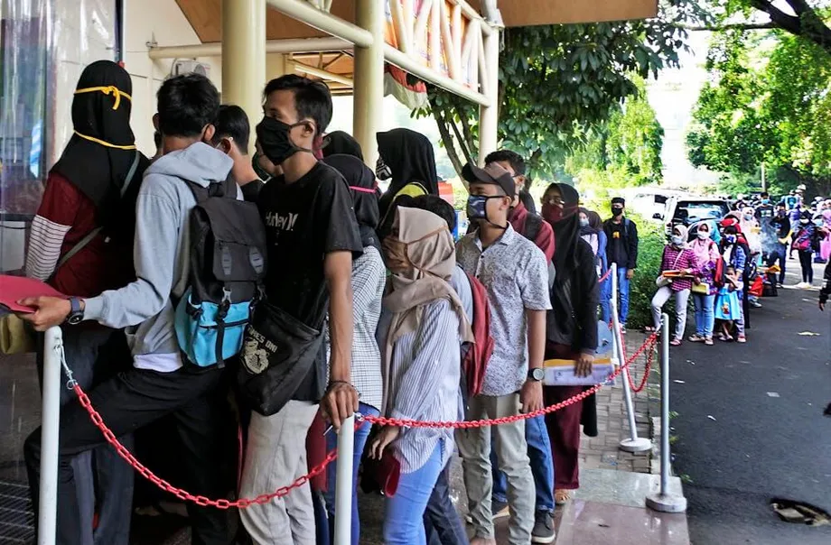 Krisis Kawalan sa Trabaho sa Indonesia: Mga Job Fair, Hamon sa Ekonomiya, at Pakikibaka para sa Marangal na Hanapbuhay