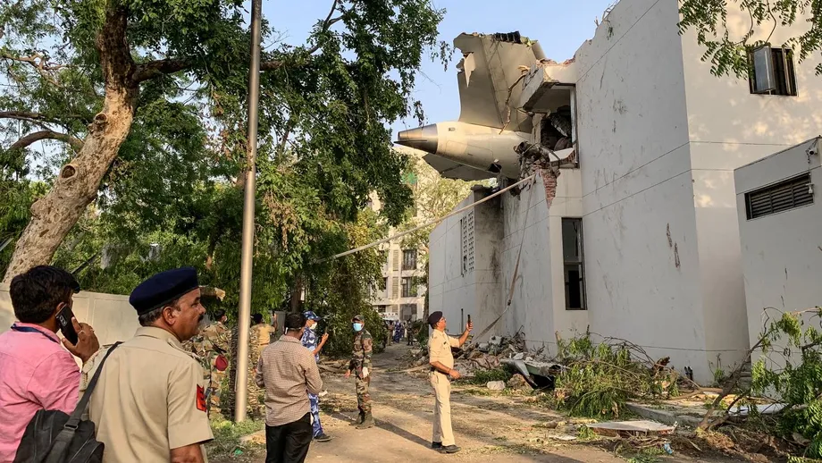 Air India crash report answers one question – and raises many more | CNN