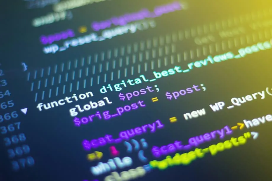 Qwen3-Coder ng Alibaba: Nagdudulot ng pangamba sa seguridad sa Kanluran ang makapangyarihang AI coding tool