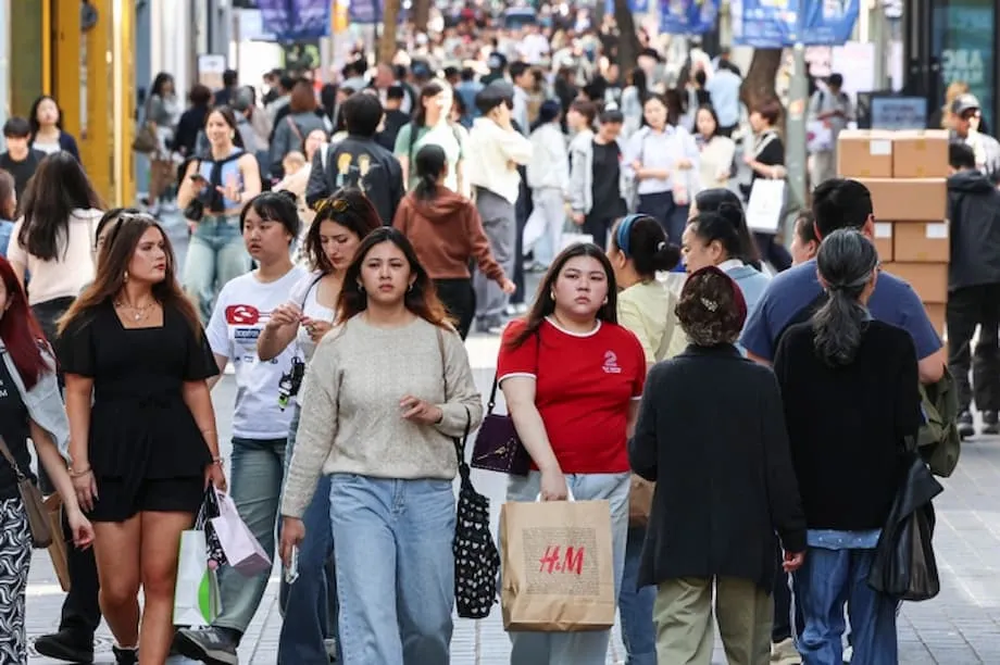 Nagbubukas ng Pintuan ang South Korea: Pagpapahintulot sa mga Grupong Turistang Tsino na Makapasok Nang Walang Visa, Senyales ng Pagbangon ng Turismo at Pag-init ng Ugnayang Diplomatiko