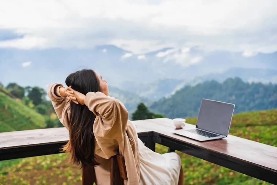 Kinilalang Pinakamahusay na Lungsod sa Mundo para sa Workation sa 2025 ang Tokyo: Bakit Nangunguna ang Kabisera ng Japan sa Rebolusyon ng Remote Work