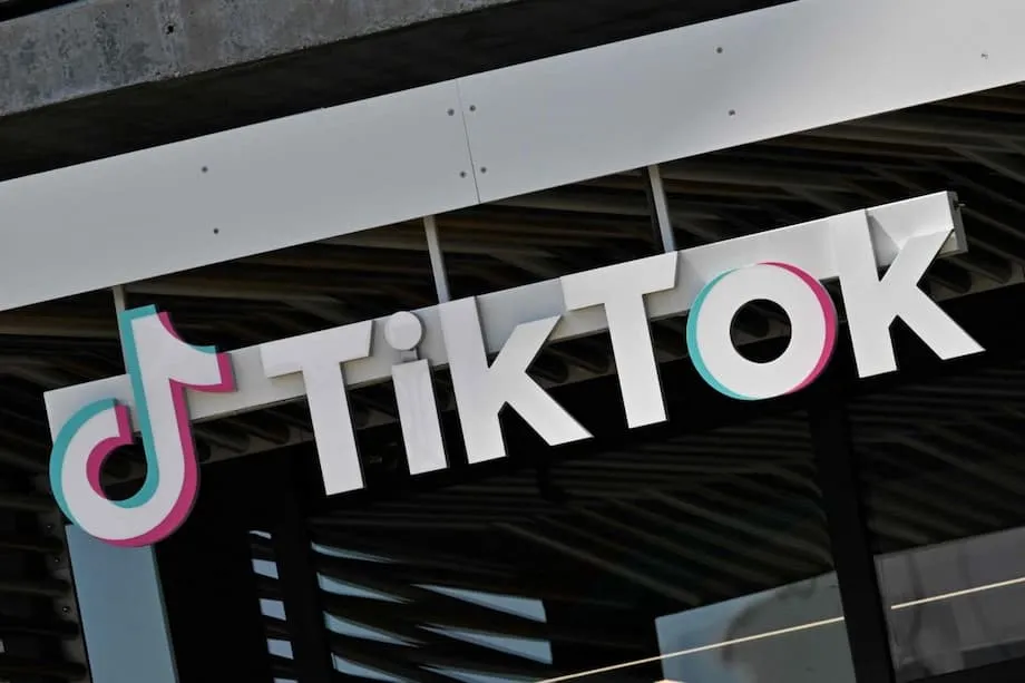 Ipinatawag ng Malaysia ang TikTok at Meta dahil sa mabagal na pagtugon sa mapaminsalang mga post at imbestigasyon ng pulisya