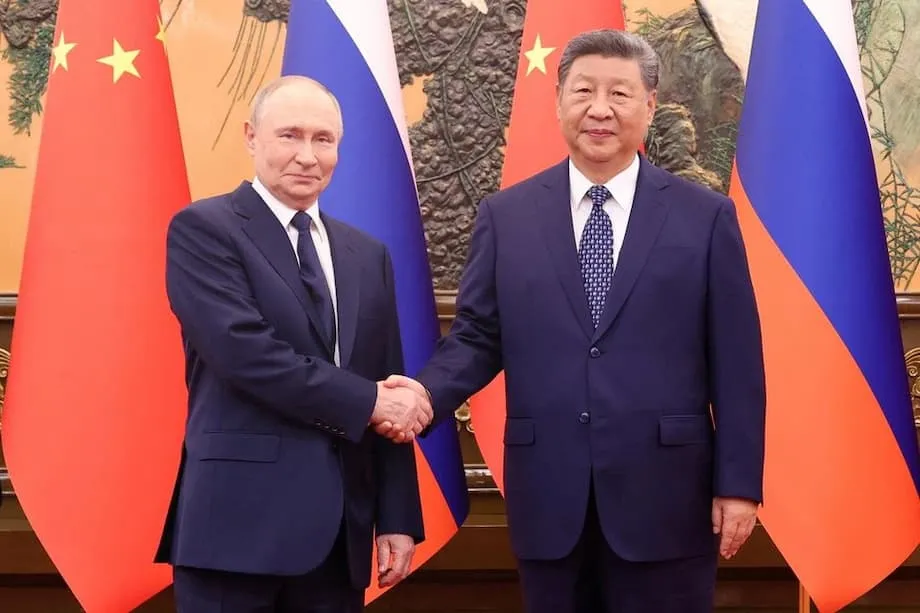 Nahagip ng Hot Mic sina Putin at Xi na Nag-uusap tungkol sa mga Transplant, 150 Taong Buhay, at Kapangyarihan