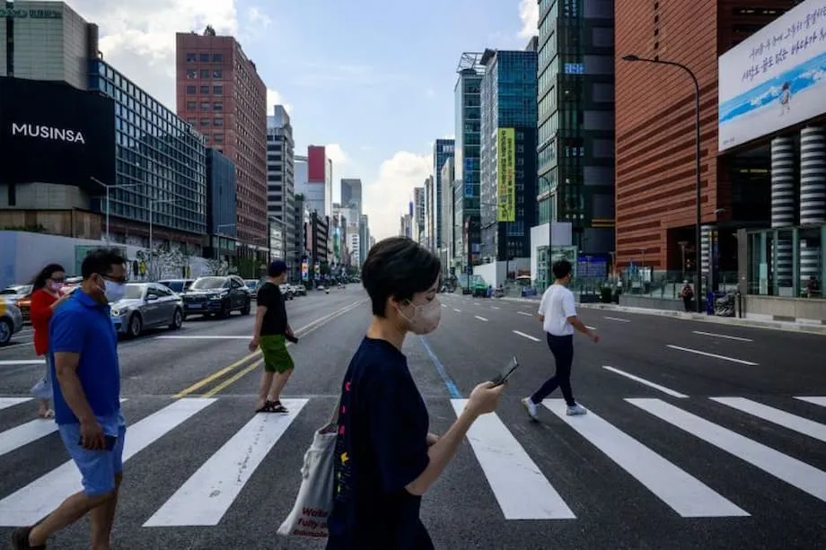 Sinusubukan ng South Korea ang Mas Maiikling Linggo ng Trabaho, mula sa mga Ospital Hanggang sa mga Sentro ng Teknolohiya