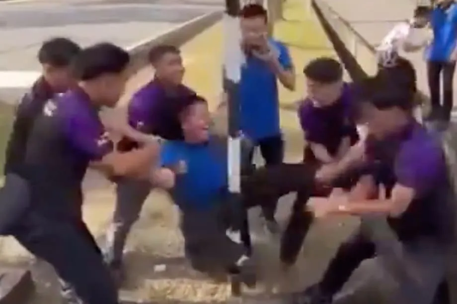 Viral na hazing na Happy Corner sa institusyon para sa kabataan sa Miri, nagbunsod ng suspensyon at kampanya laban sa pambubully