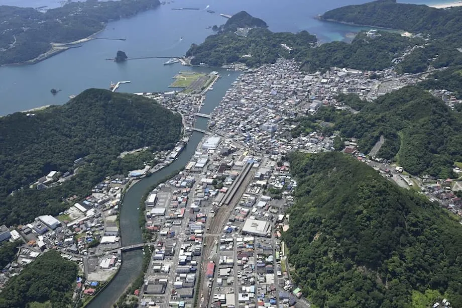 Pinalawak ng Japan ang Tantiya sa Panganib ng Malakas na Lindol sa Nankai Trough sa 60 hanggang 90 Porsiyento, Binigyang-diin ang Kahandaan
