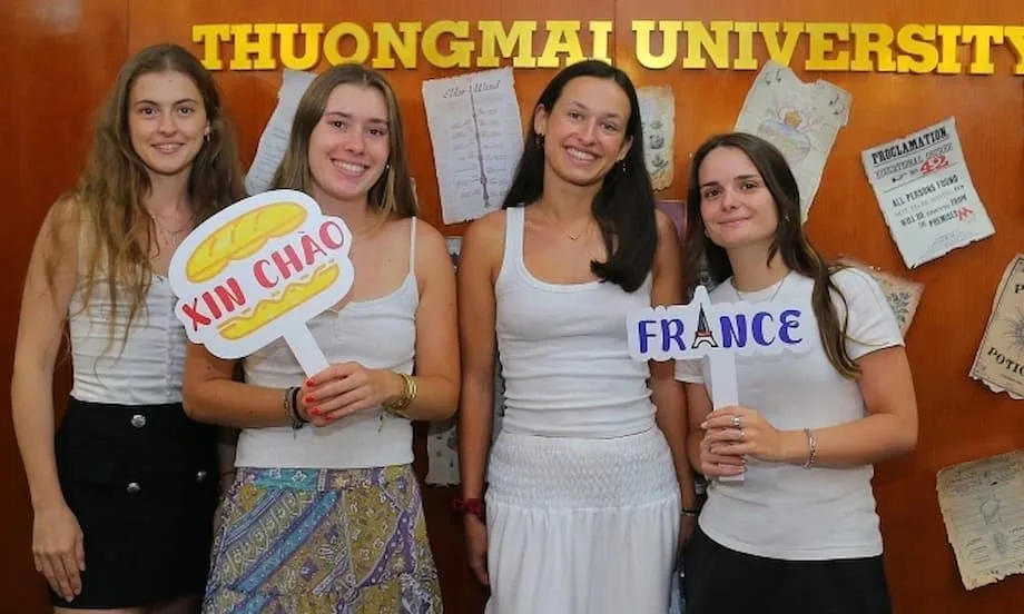 Isinasaalang-alang ng Vietnam na payagang magtrabaho nang part time ang mga dayuhang estudyante