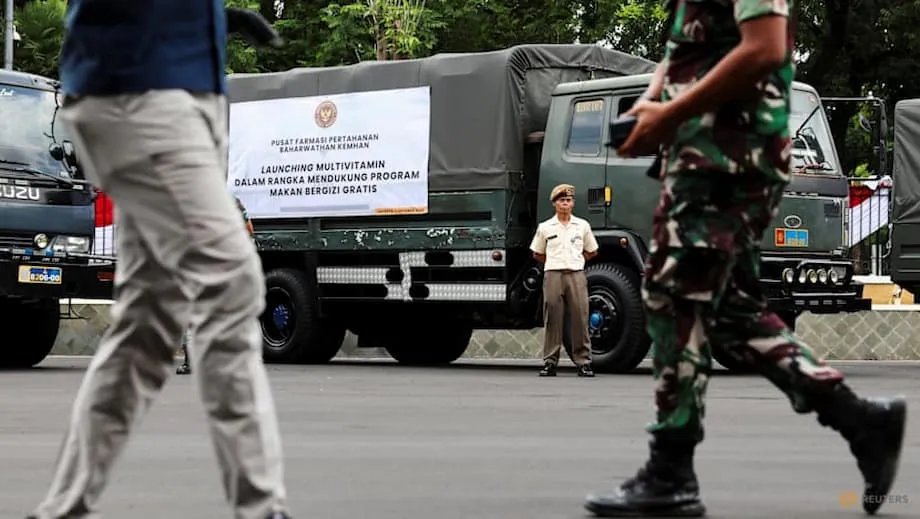 Gumagawa ang militar ng Indonesia ng mga multivitamin para sa programang libreng pagkain