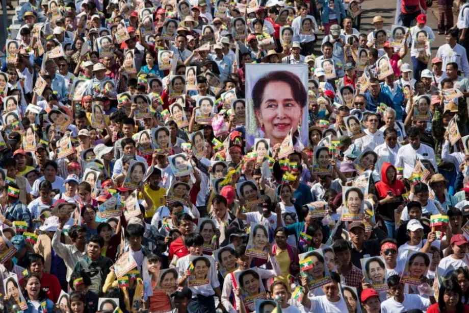 Ipinagdiwang ni Aung San Suu Kyi ang Ika-80 Kaarawan sa Bilangguan sa Myanmar