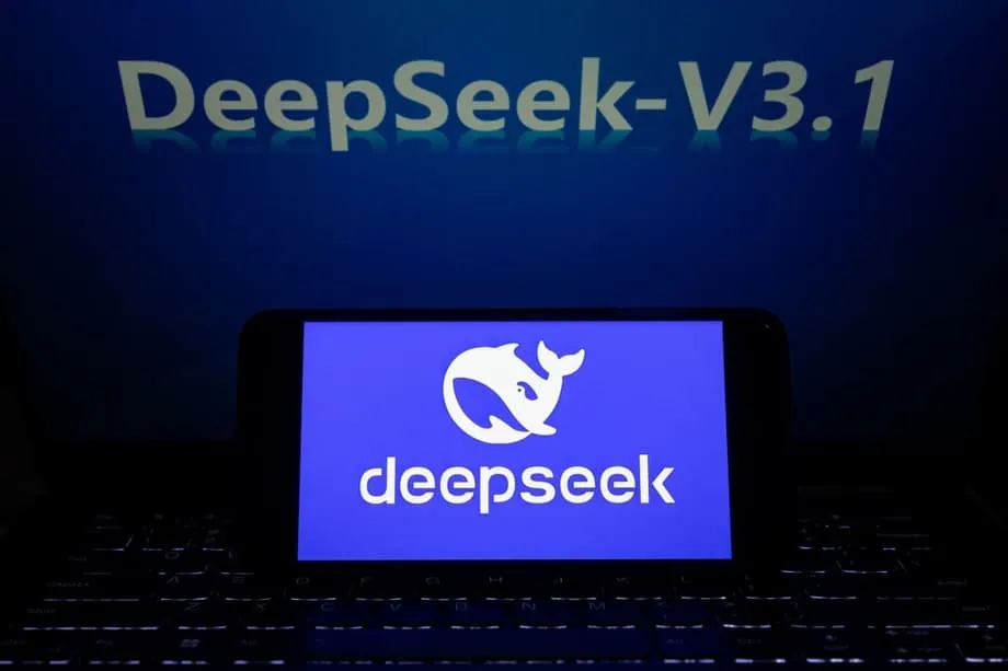 DeepSeek at Qwen, nangunguna sa live na pagsubok sa AI crypto trading habang pumapalya ang mga modelong Kanluranin