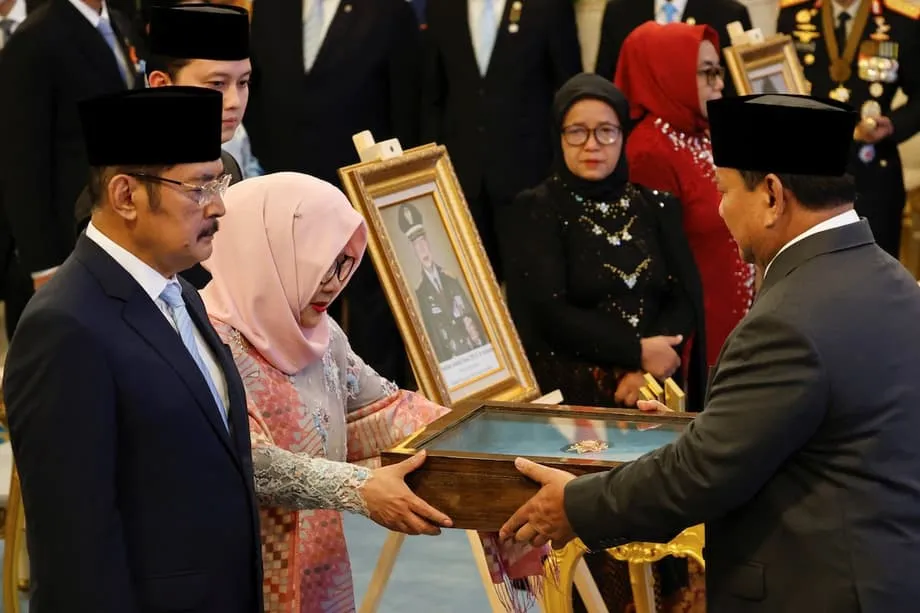 Itinalaga ng Indonesia si Suharto bilang pambansang bayani, nagdulot ng mga protesta at debate