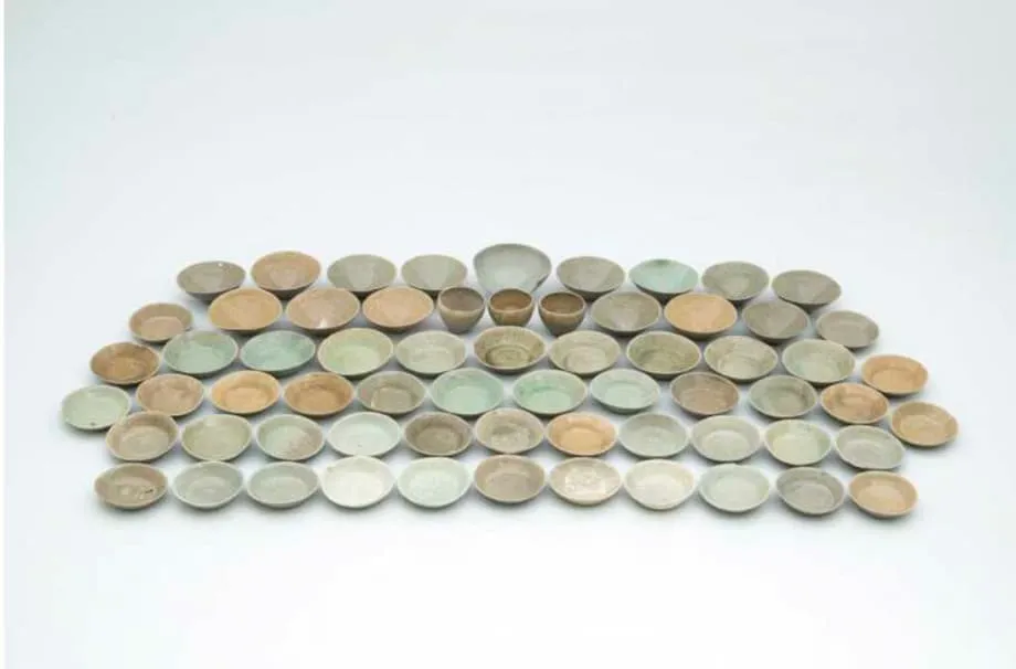 Itinaas mula sa kanlurang baybayin ng Korea ang Mado 4, isang 600-taong-gulang na barkong pangkargang pangbuwis noong Joseon