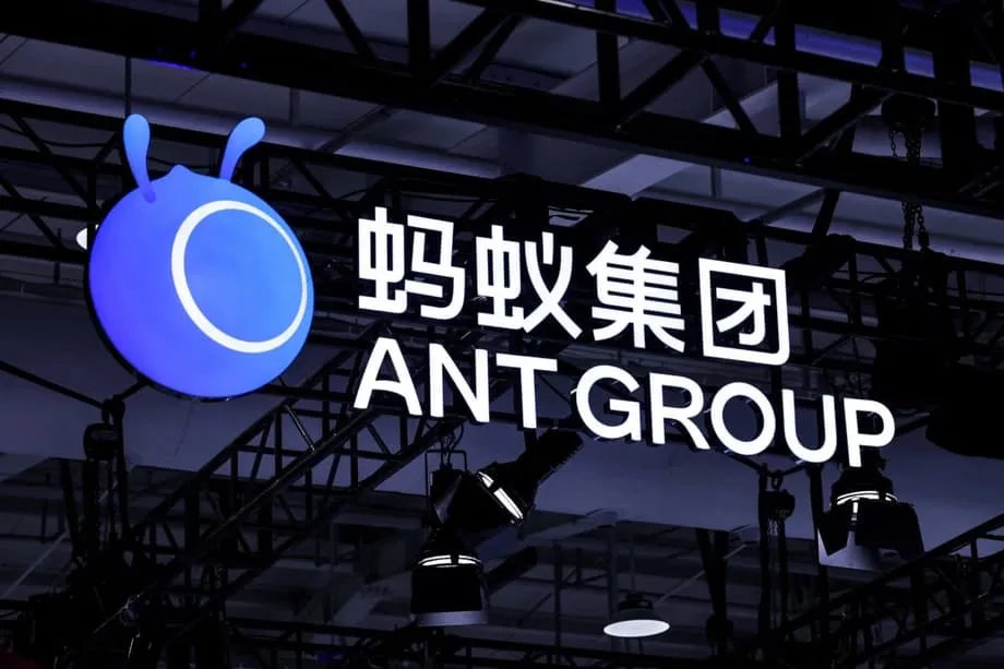 Inilunsad ng Ant Group ang LingGuang, isang multimodal na AI assistant na gumagawa ng mga app sa loob ng 30 segundo