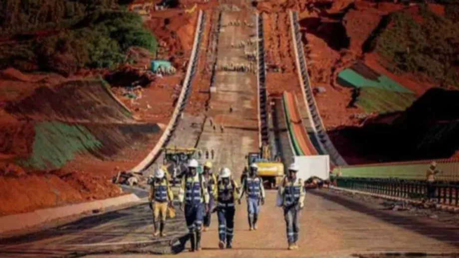 Binubuksan ng China ang Simandou ng Guinea para Baguhin ang Pandaigdigang Kalakalan ng Iron Ore