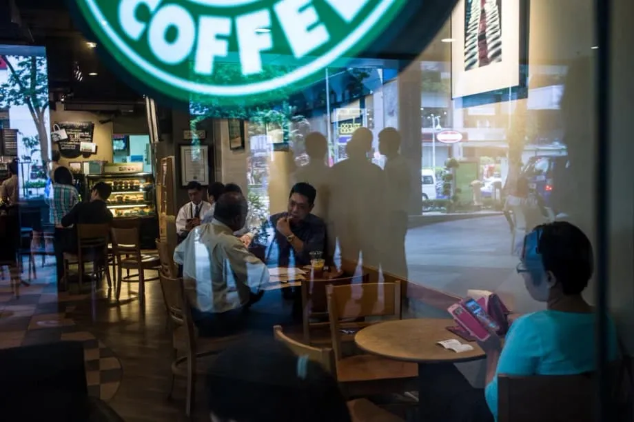Unti-unting Pagbangon ng Starbucks Malaysia Matapos ang mga Boykot