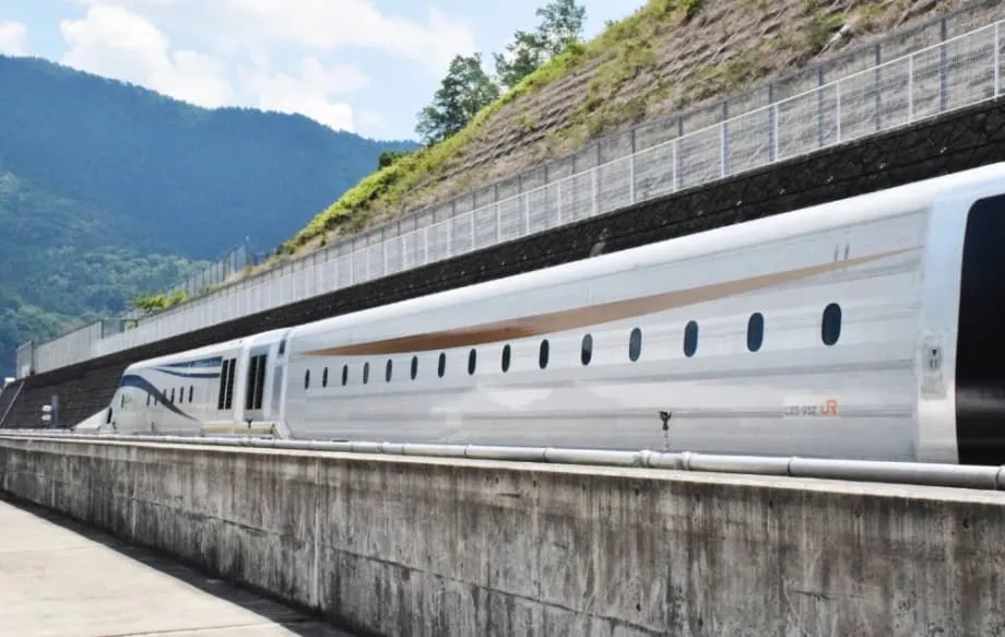 Maglev ng Japan: Pinakamabilis na Tren sa Mundo, Nananatili sa Riles-Pagsubok