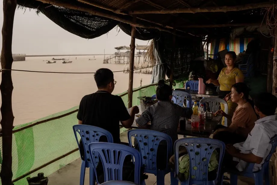 Nagbabanta sa Mekong Delta ng Vietnam ang Pagtaas ng Dagat at Paglubog ng Lupa