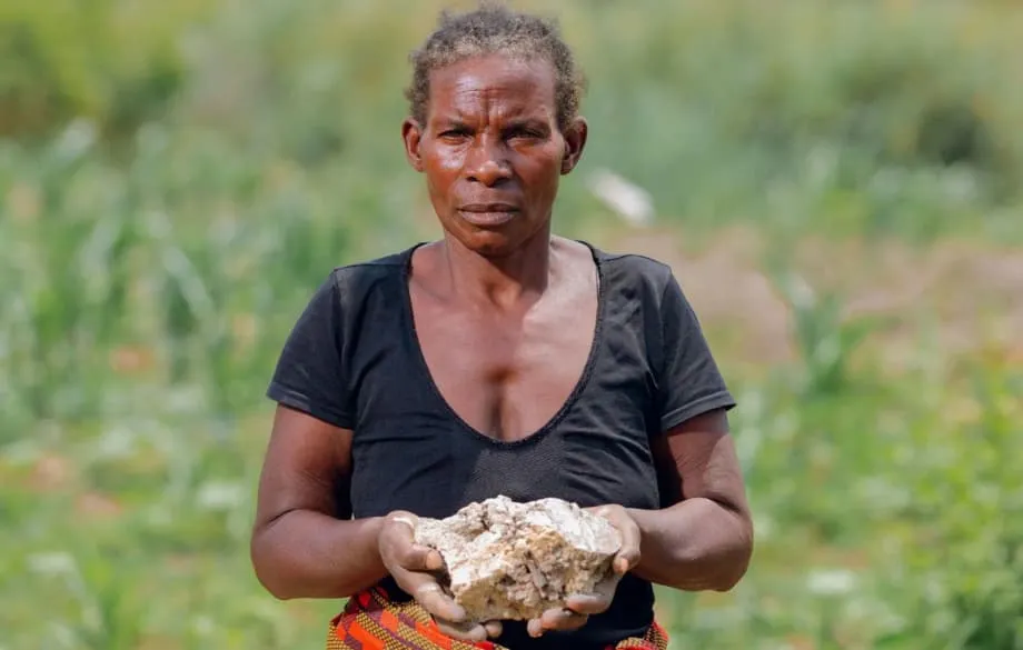 Pagtagas ng Nakalalasong Basura sa Zambia, Nagpasiklab ng Pangamba sa Kalusugan, mga Hinihinging Danyos na Bilyon-bilyong Dolyar, at Pagsusuri sa Ugnayan ng Tsina at Aprika