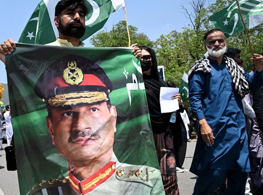 Inilalagay ng Ika-27 Susog ng Pakistan si Asim Munir sa Rurok ng Kapangyarihan