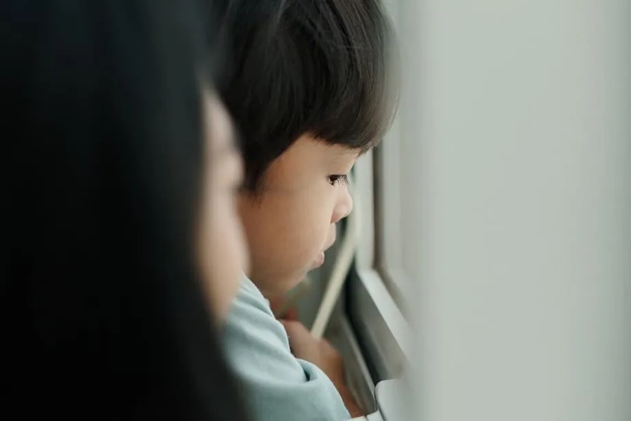 Apat sa Sampung Kabataan sa Taiwan ang Pakiramdam ay Wala Silang Halaga, Ayon sa Sarbey na Nagbabala sa Tumitinding Pagkakahiwalay at Maagang Stress sa Pag-aaral