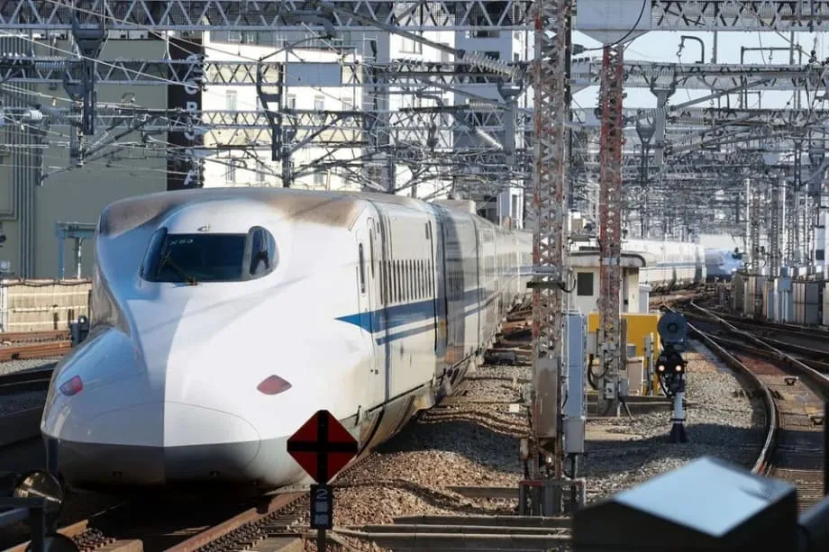 Napakaraming Balakid sa mga Ambisyon ng Japan para sa Mabilisang Riles