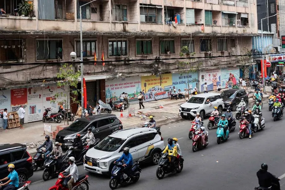 Ipagbabawal ng Ho Chi Minh City ang mga Sasakyang De-gasolina sa Sentro ng Lungsod sa Pagsulong sa Paggamit ng Kuryente