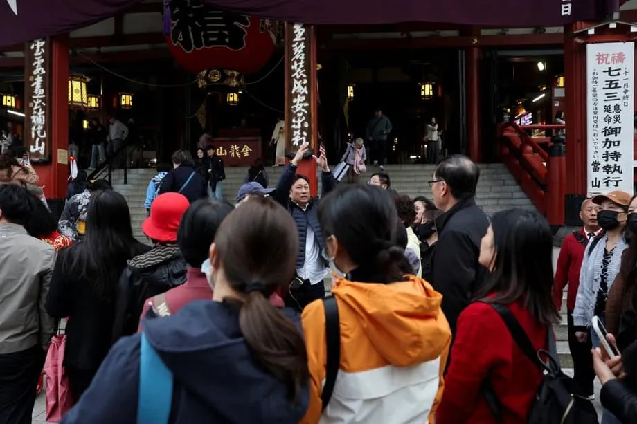 Pag-alis ng mga Turistang Tsino, Binabago ang Ekonomiya ng Japan sa Gitna ng Krisis Diplomatiko