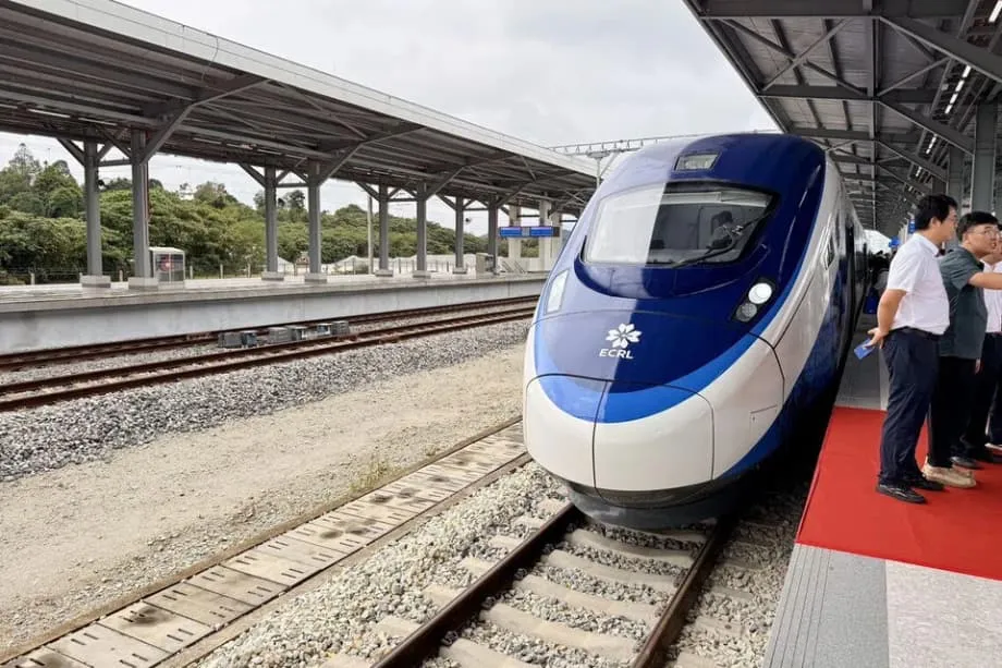 Nagsagawa ng paunang biyahe ang East Coast Rail Link ng Malaysia bago ang paglulunsad sa 2027