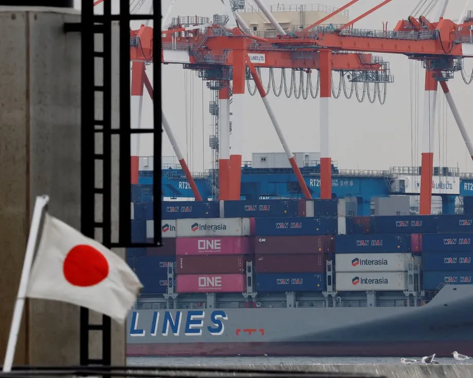 Naiwasan ng Japan at Switzerland ang Resesyon nang Bahagya Habang Humihina ang Pandaigdigang Paglago