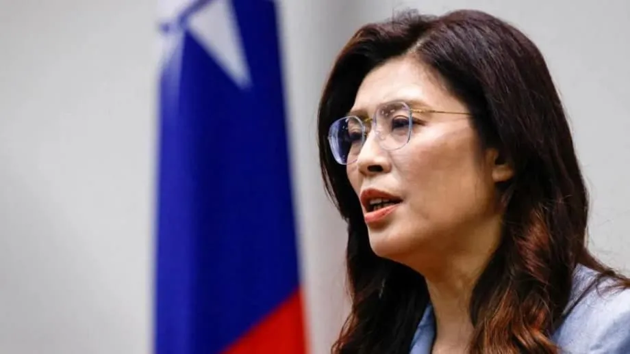 Pagbisita sa Beijing ng Lider ng Oposisyon ng Taiwan, Nagbabago sa Ugnayan sa Kabilang Panig ng Strait sa Gitna ng Alitan sa Depensa