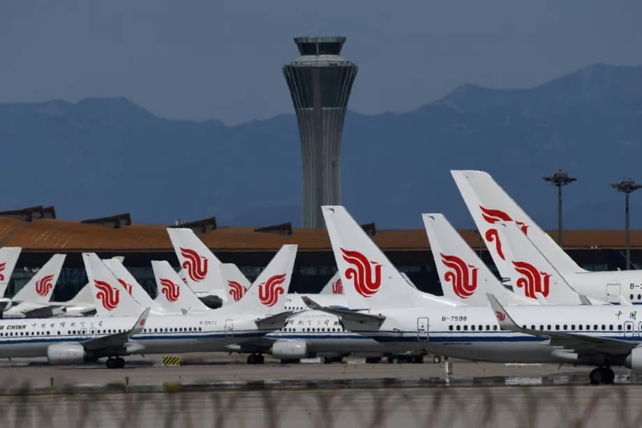 Sumirit sa 2,700 ang mga Kanseladong Flight ng China at Japan noong Marso habang Pinuputol ng Tensiyon sa Taiwan ang mga Ugnayang Pangbiyahe