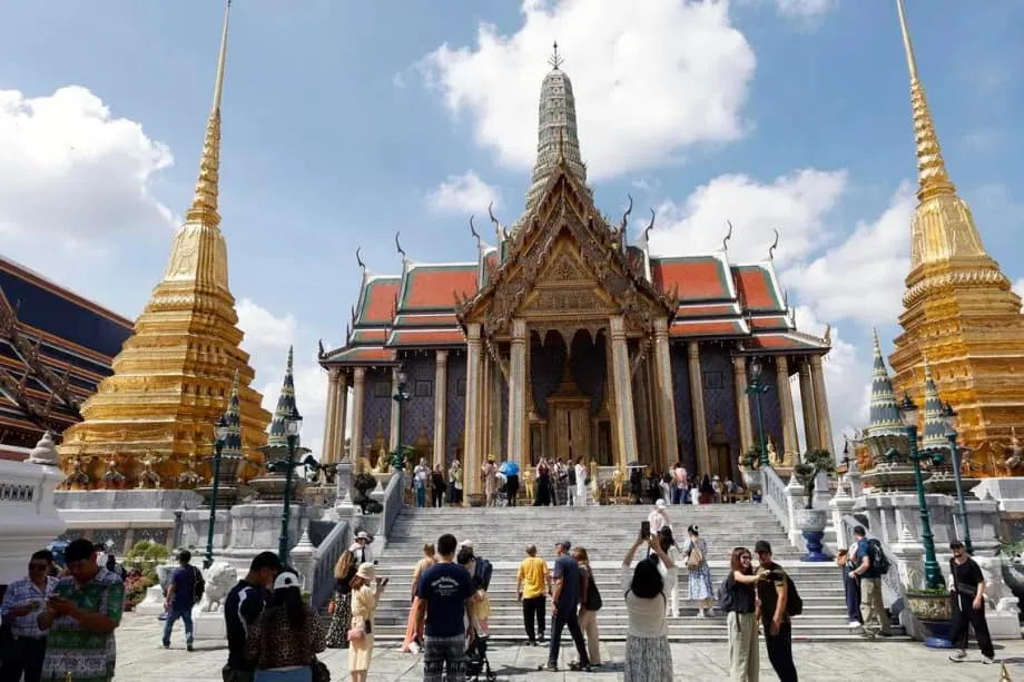 Plano ng Thailand na Bawasan sa Kalahati ang Visa-Free na Pananatili, mula 60 tungong 30 Araw, sa Gitna ng Paghihigpit sa Seguridad
