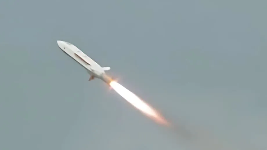 Nag-deploy ang Japan ng mga Long-Range Missile sa Makasaysayang Pagbabago sa Patakaran sa Depensa