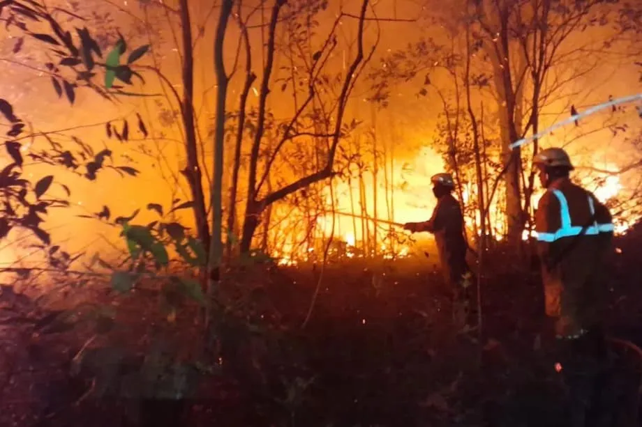 Naghahanda ang Timog-silangang Asya sa Godzilla El Niño habang nagbabanta ang rekord na init, haze at kakulangan sa tubig