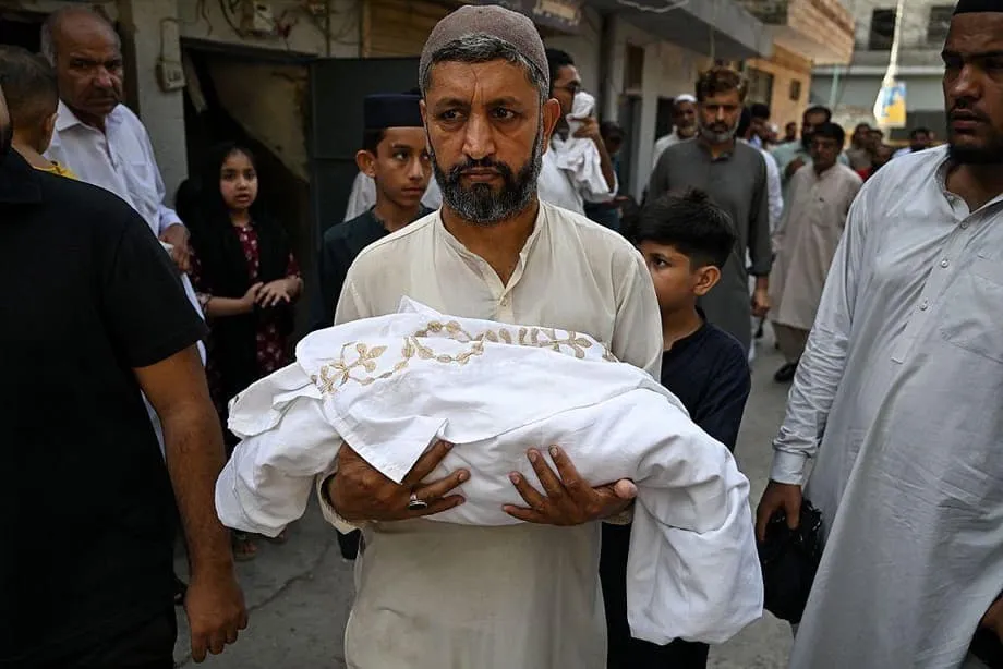 Pagsisiyasat sa Sunog sa Ospital sa Pakistan, Natuklasan ang Ilang Taong Pagkukulang sa Kaligtasan sa Likod ng Pagkamatay ng 14 na Sanggol