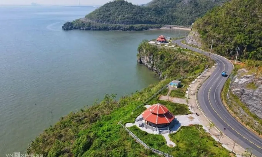 Pinangalanan ng National Geographic ang Isla ng Cat Ba bilang Isa sa Pinakamagagandang Isla sa Timog-Silangang Asya