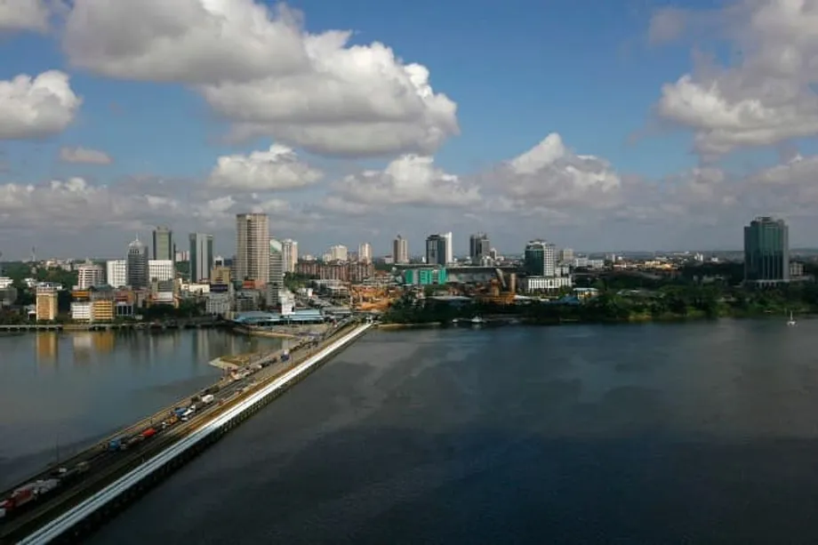 Bakit Namimili Pa Rin ang mga Singaporean sa Johor Kahit Lumalakas ang Ringgit