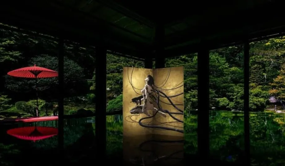 Ghost in the Shell, Isinalin sa Tradisyonal na Sining ng Hapon sa Limitadong Edisyon ng mga Folding Screen na may Dahon ng Ginto