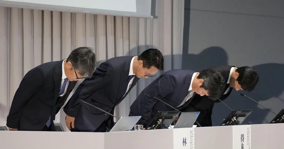 Japan Orders Prudential and Gibraltar Sales Halt After 5.2 Billion Yen Misconduct Probe