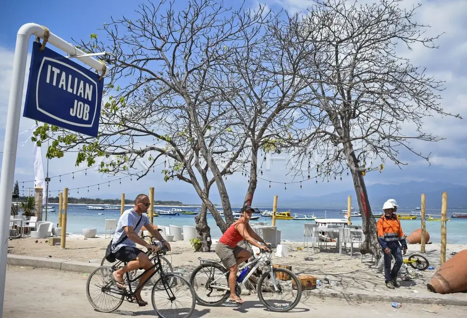 Gili Trawangan Water Crisis Exposes Permit Deadlock as Hotels Halt Bookings