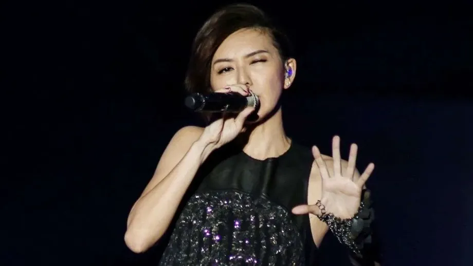 AI Singers Shake Mandopop as Hebe Questions Her Voice and Artists Seek Control