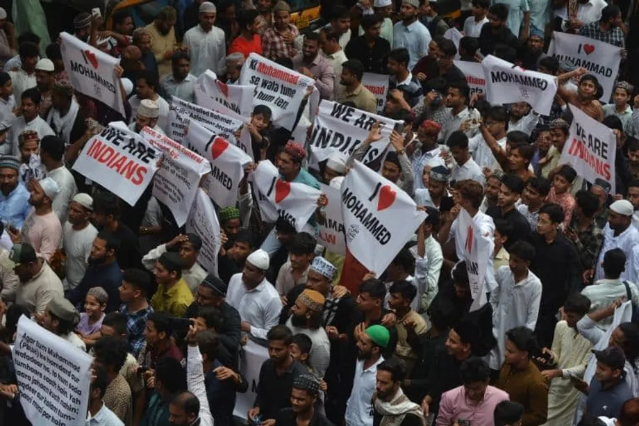 Pagsupil sa India dahil sa mga slogan na “Mahal ko si Muhammad,” sumusubok sa kalayaan sa pagsasalita at kaayusang pampubliko